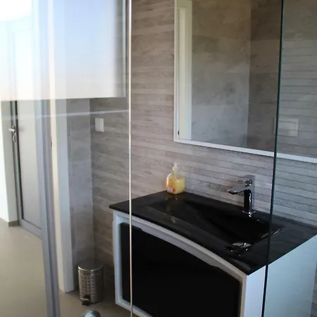 Estudio Com Piscina E Terraco * Tavira
